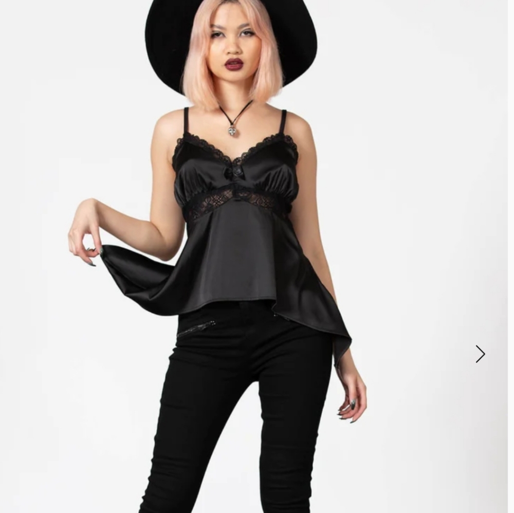 KILLSTAR MOVED TO MERCARI!